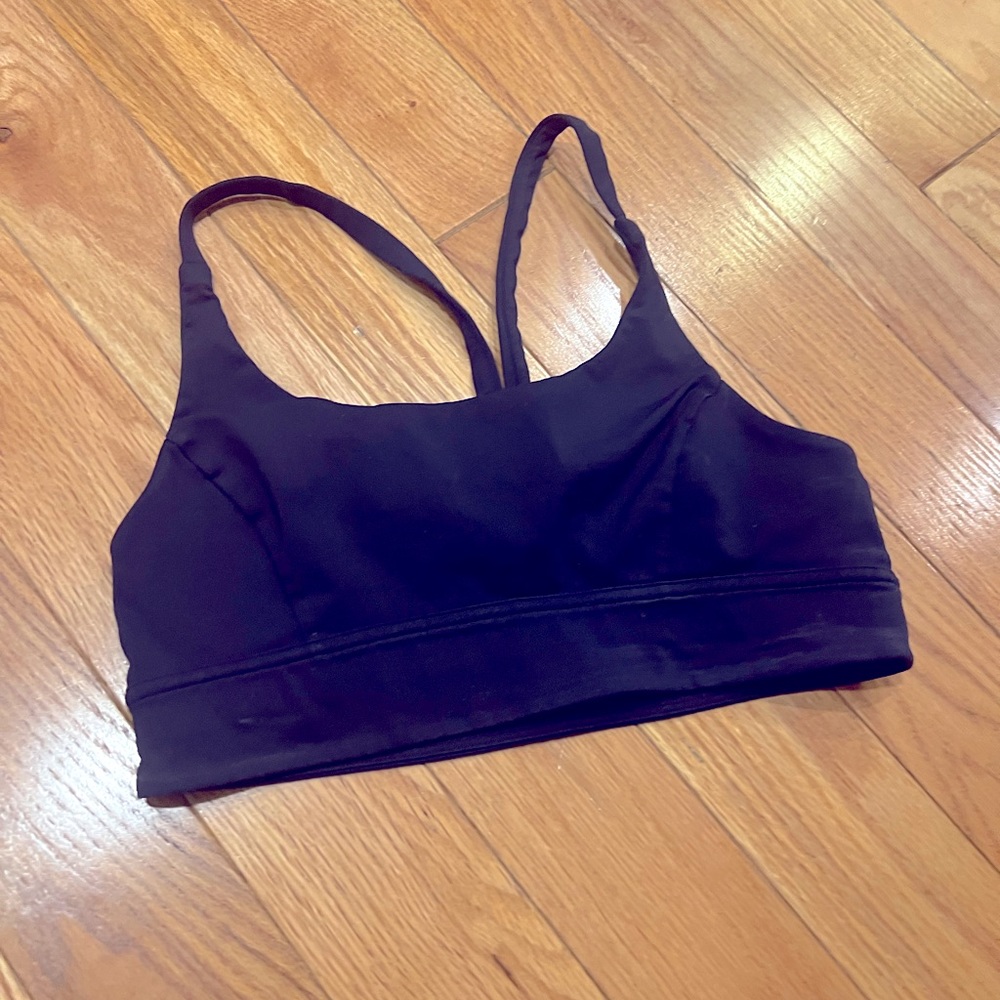 Navy blue lululemon sports bra
